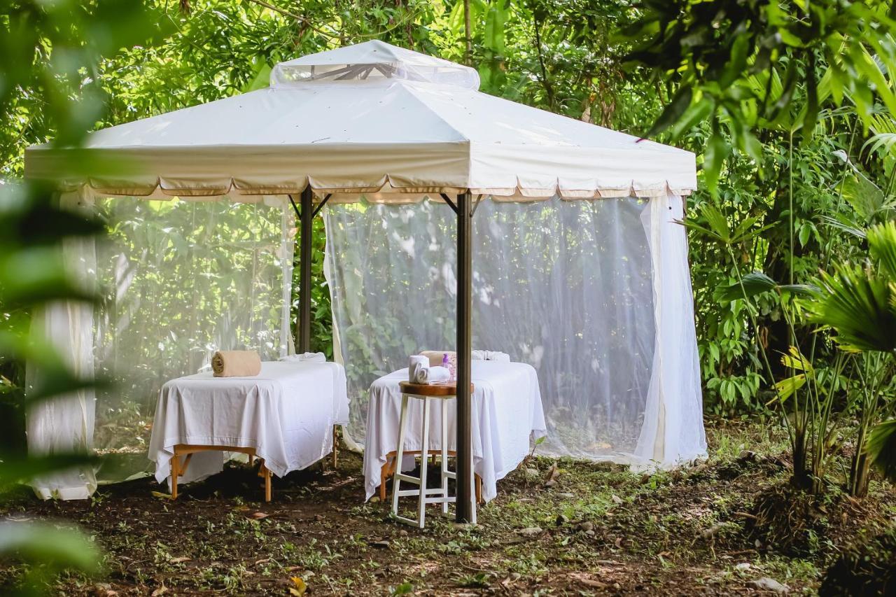 Igloo Beach Lodge Manuel Antonio Dış mekan fotoğraf